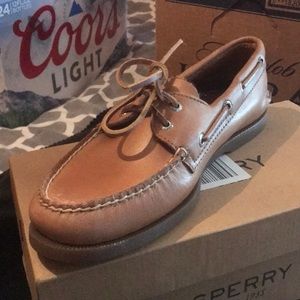Sperry boat shoes